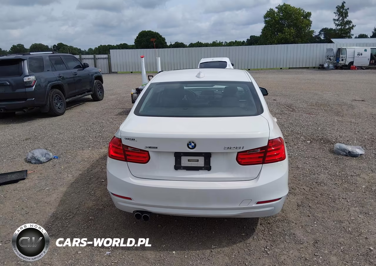2015 BMW 328I xDrive VIN:WBA3B5C59FF962781 - 17