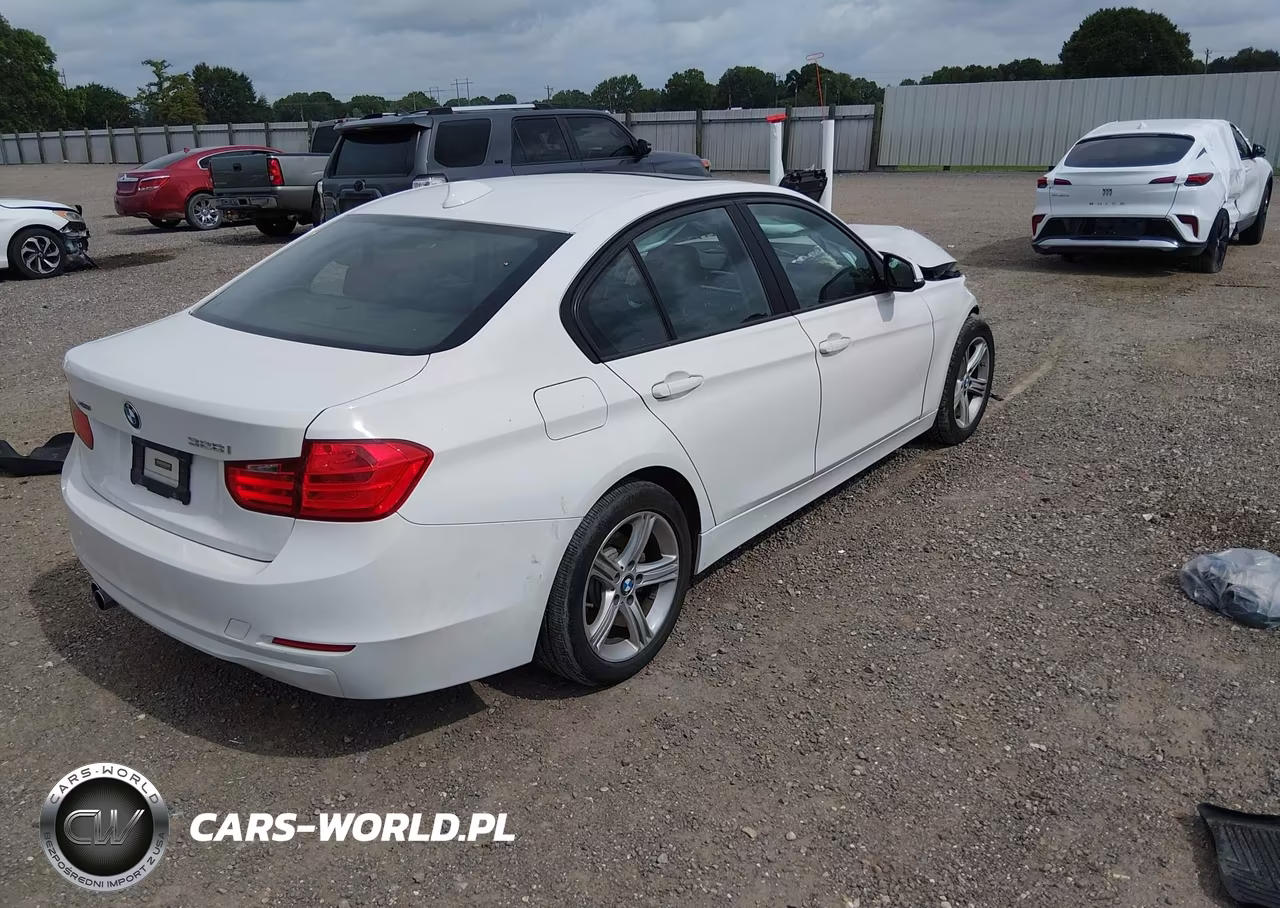 2015 BMW 328I xDrive VIN:WBA3B5C59FF962781 - 4