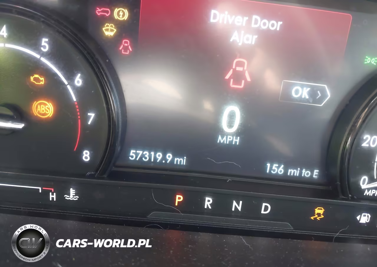 2021 Lincoln Corsair Standard VIN:5LMCJ1C99MUL08334 - 16