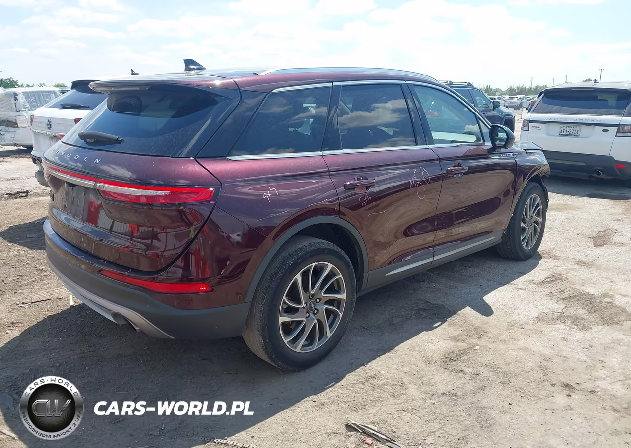 2021 Lincoln Corsair Standard VIN:5LMCJ1C99MUL08334 - 4