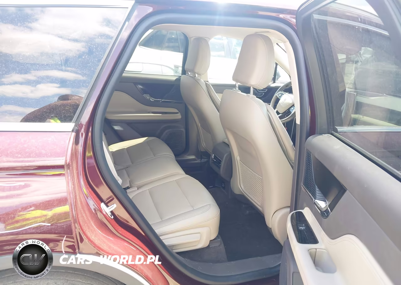 2021 Lincoln Corsair Standard VIN:5LMCJ1C99MUL08334 - 8