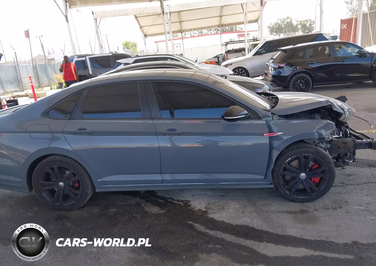 2021 Volkswagen Jetta Gli 2.0T Autobahn-2.0T S VIN:3VW6T7BU0MM098506 - 14