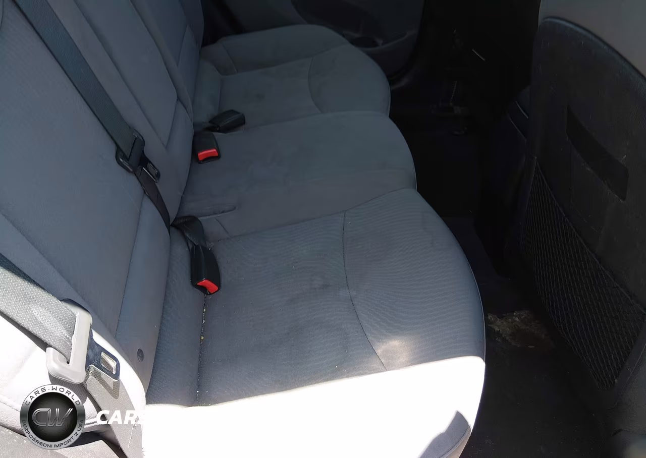 2016 Hyundai Elantra Se VIN:5NPDH4AE4GH714724 - 8