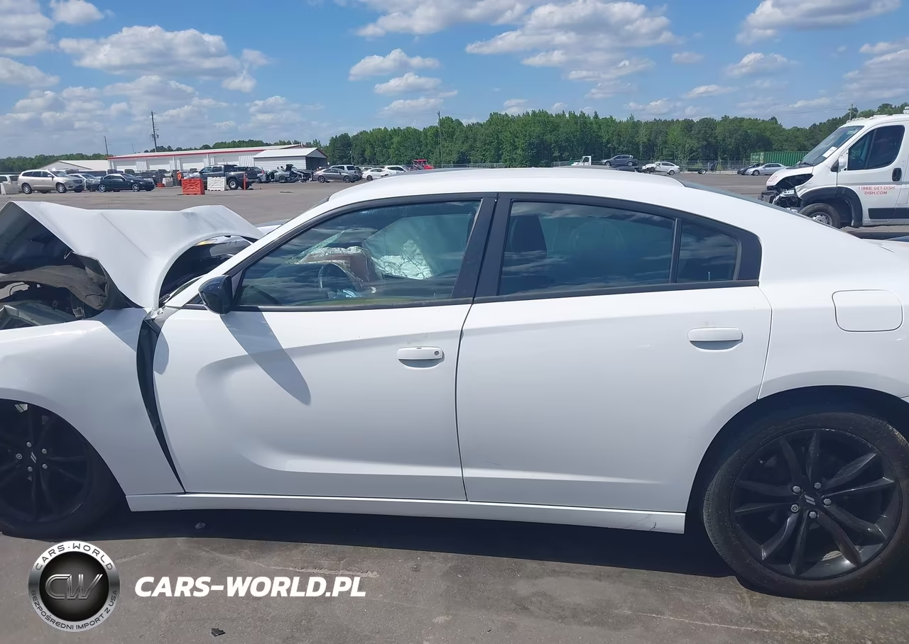 2018 Dodge Charger Sxt Rwd VIN:2C3CDXBG7JH319014 - 14