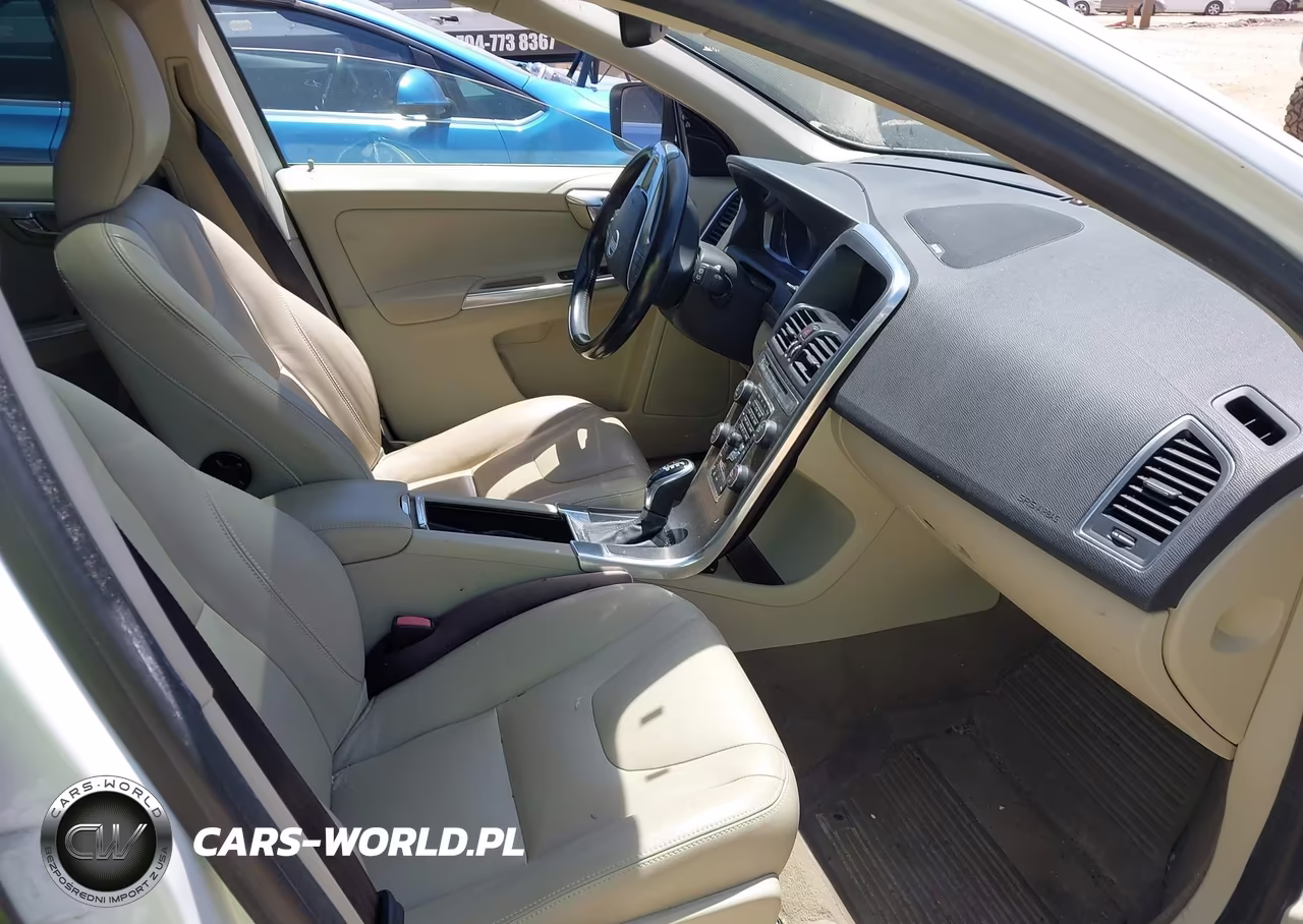 2015 Volvo Xc60 3.2 Platinum VIN:YV4952RD7F2566516 - 5