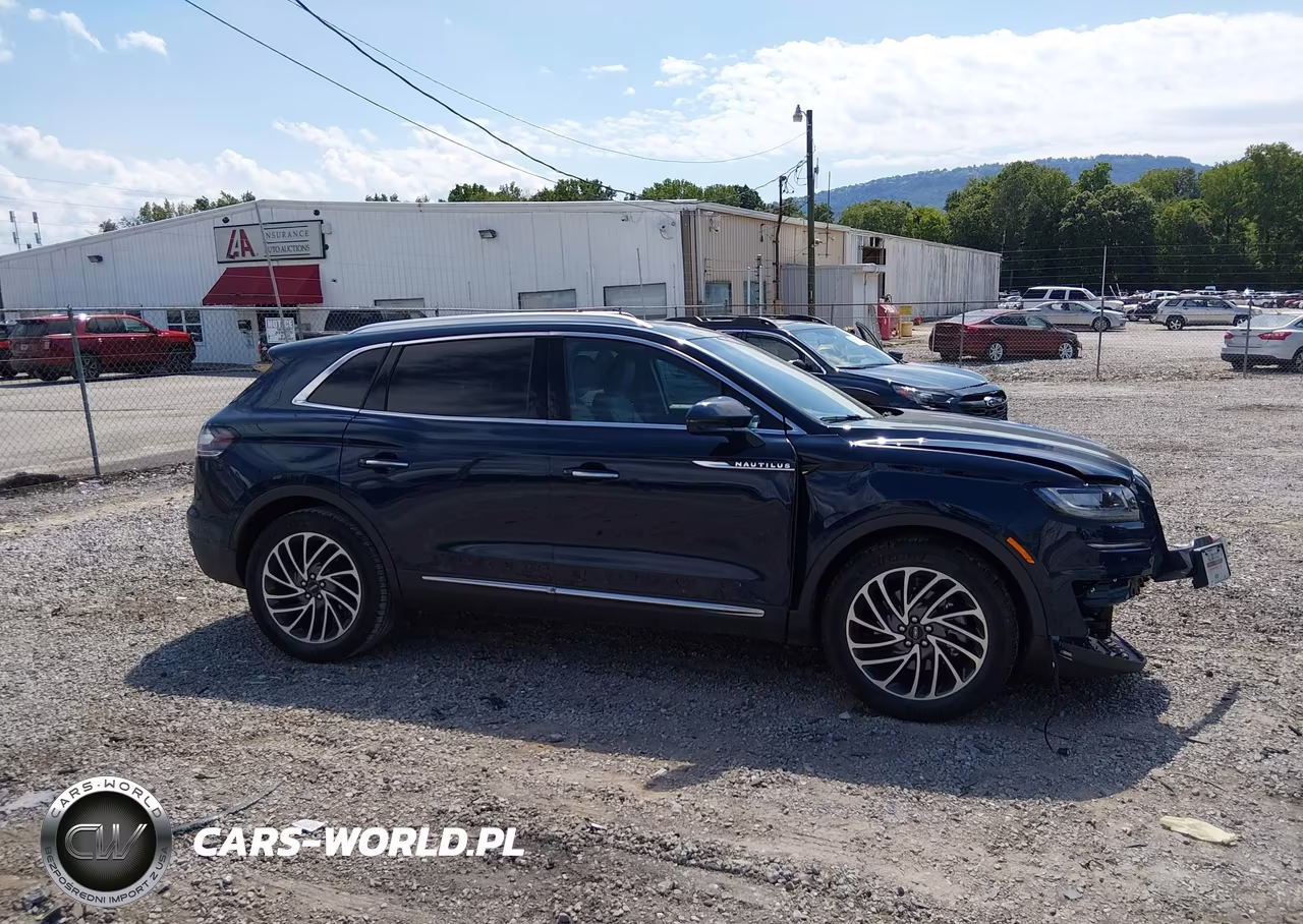 2020 Lincoln Nautilus Reserve VIN:2LMPJ6K91LBL13183 - 14