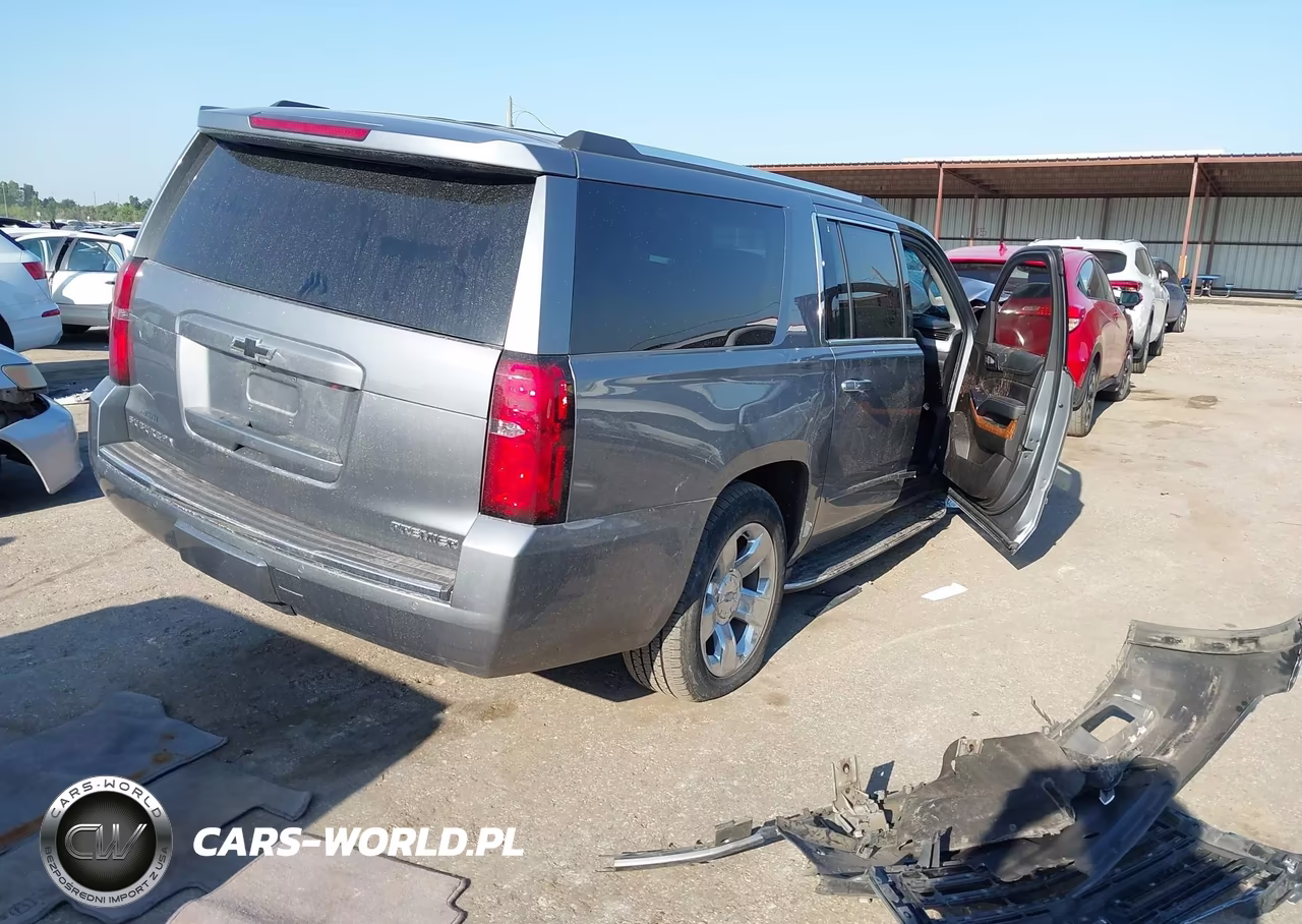 2019 Chevrolet Suburban Premier VIN:1GNSCJKC5KR259134 - 4