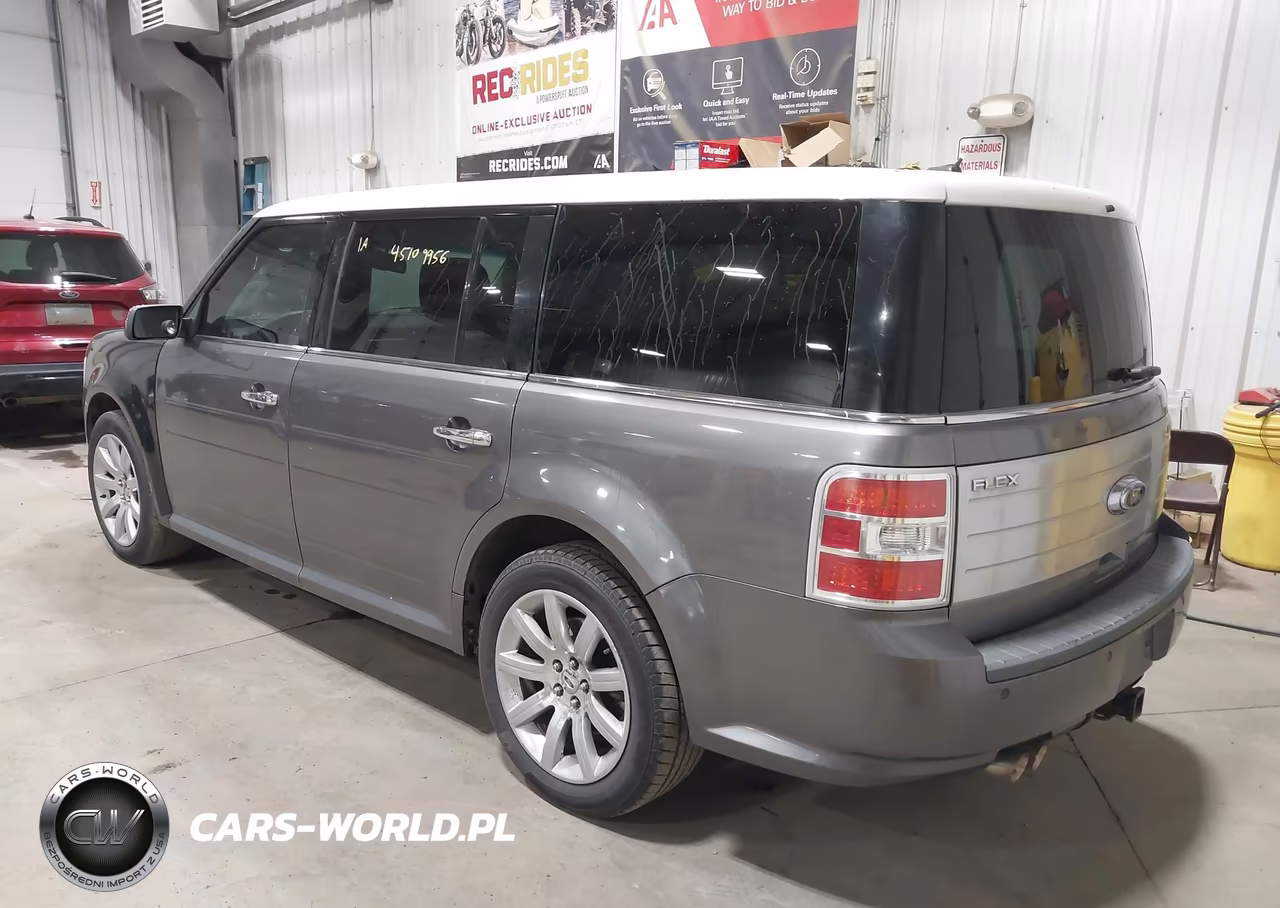 2009 Ford Flex Limited VIN:2FMEK63C89BA36082 - 3