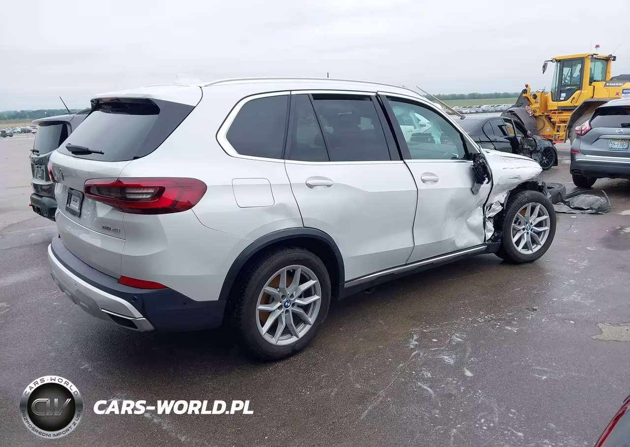 2022 BMW X5 xDrive40I VIN:5UXCR6C08N9M30829 - 4