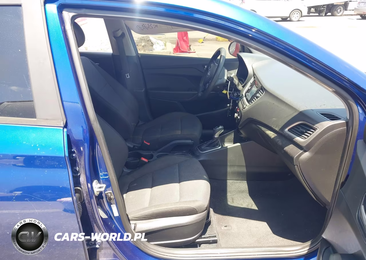2019 Hyundai Accent Se VIN:3KPC24A36KE067977 - 5