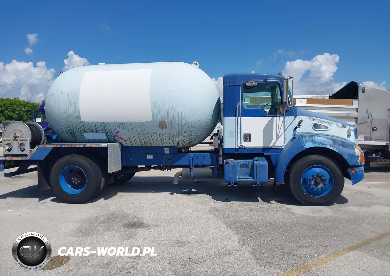 2002 Kenworth Construction T300 VIN:2NKMHD7X82M892569 - 16