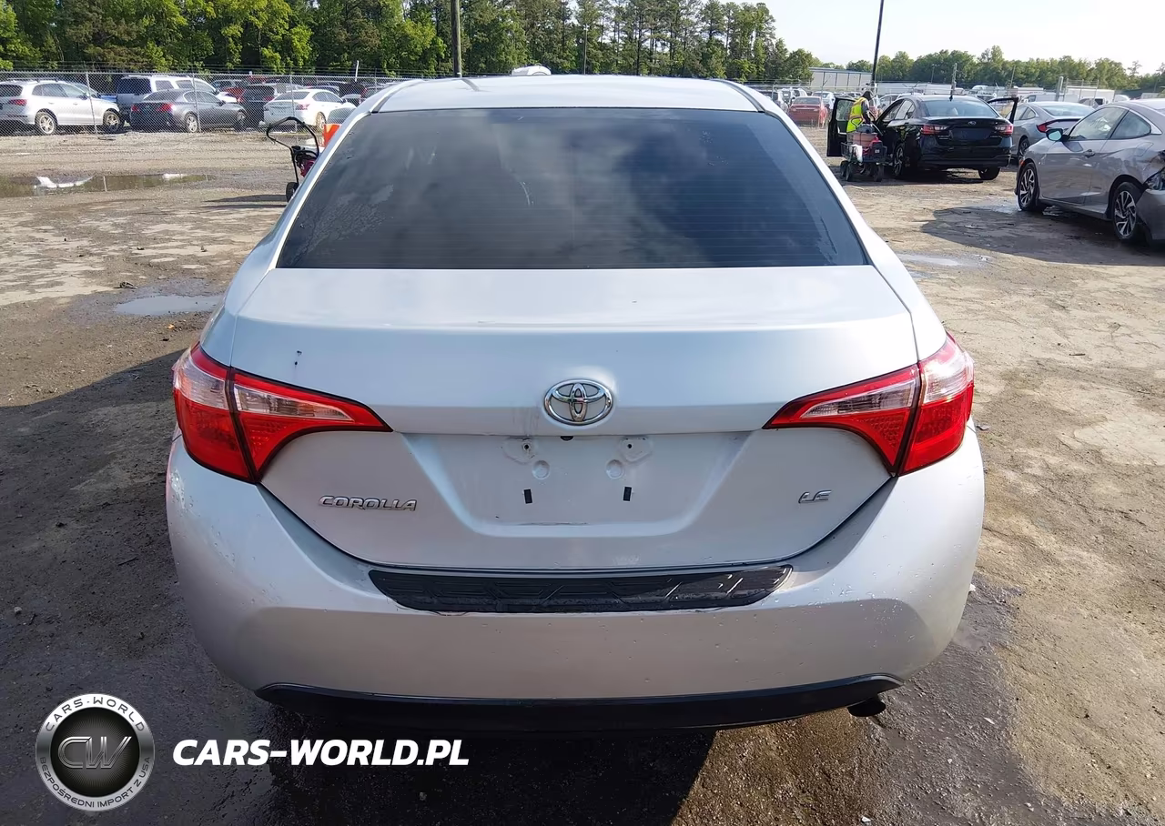 2017 Toyota Corolla Le VIN:2T1BURHE2HC962111 - 17