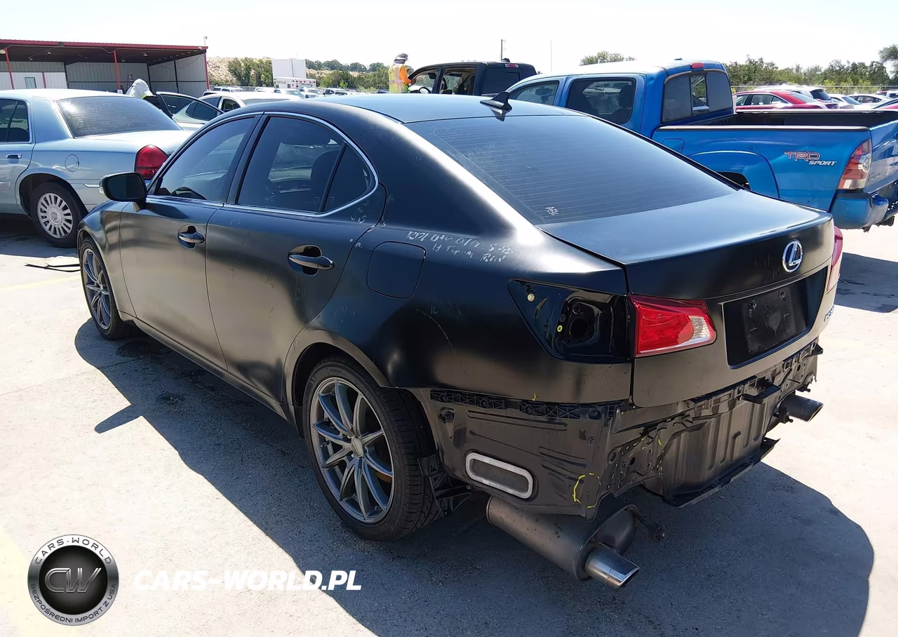 2011 Lexus Is 350 VIN:JTHBE5C29B5026024 - 3