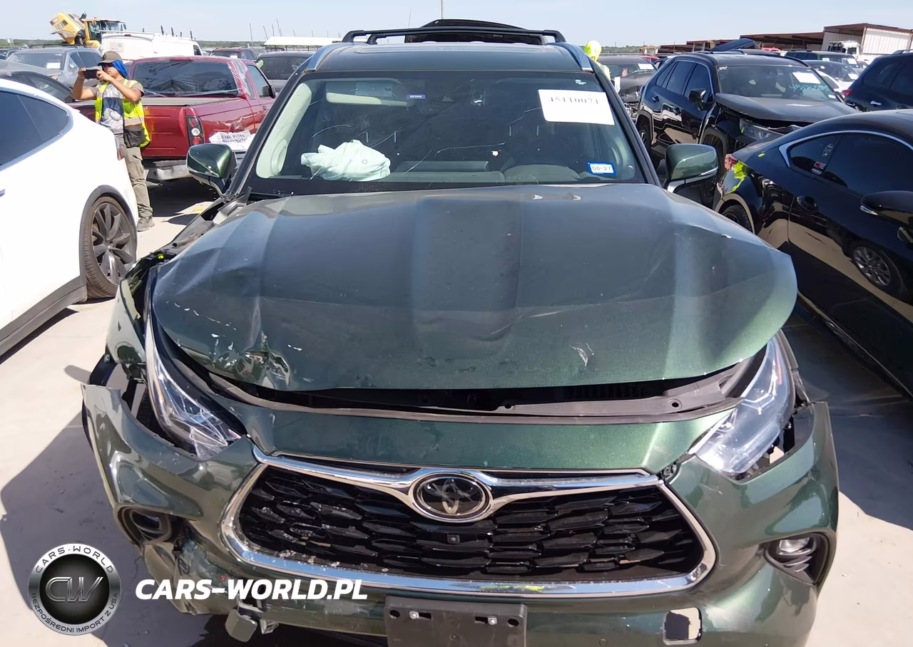 2025 Toyota Highlander Hybrid Limited VIN:5TDXBRCH7SS681692 - 12