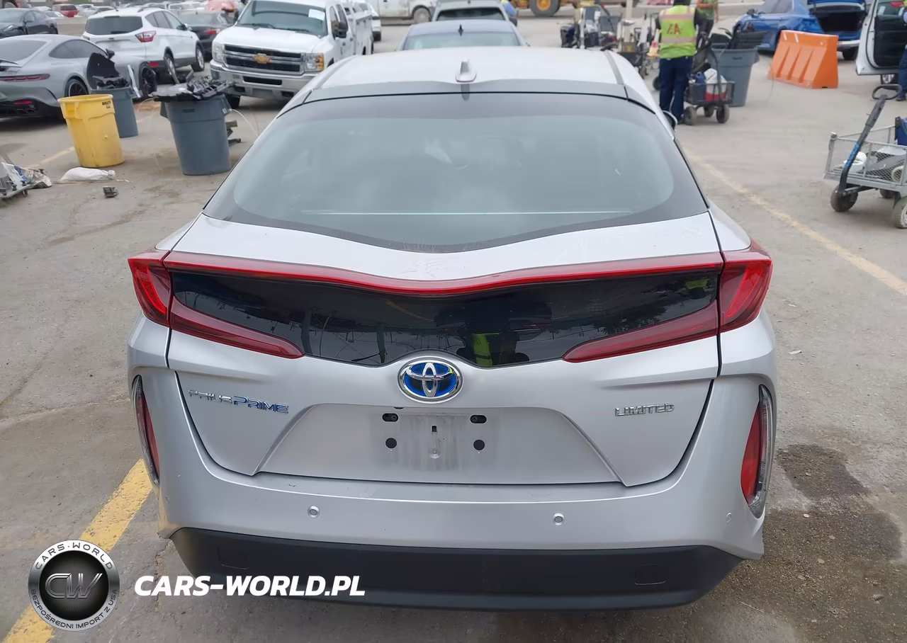 2021 Toyota Prius Prime Limited VIN:JTDKAMFP1M3187576 - 16