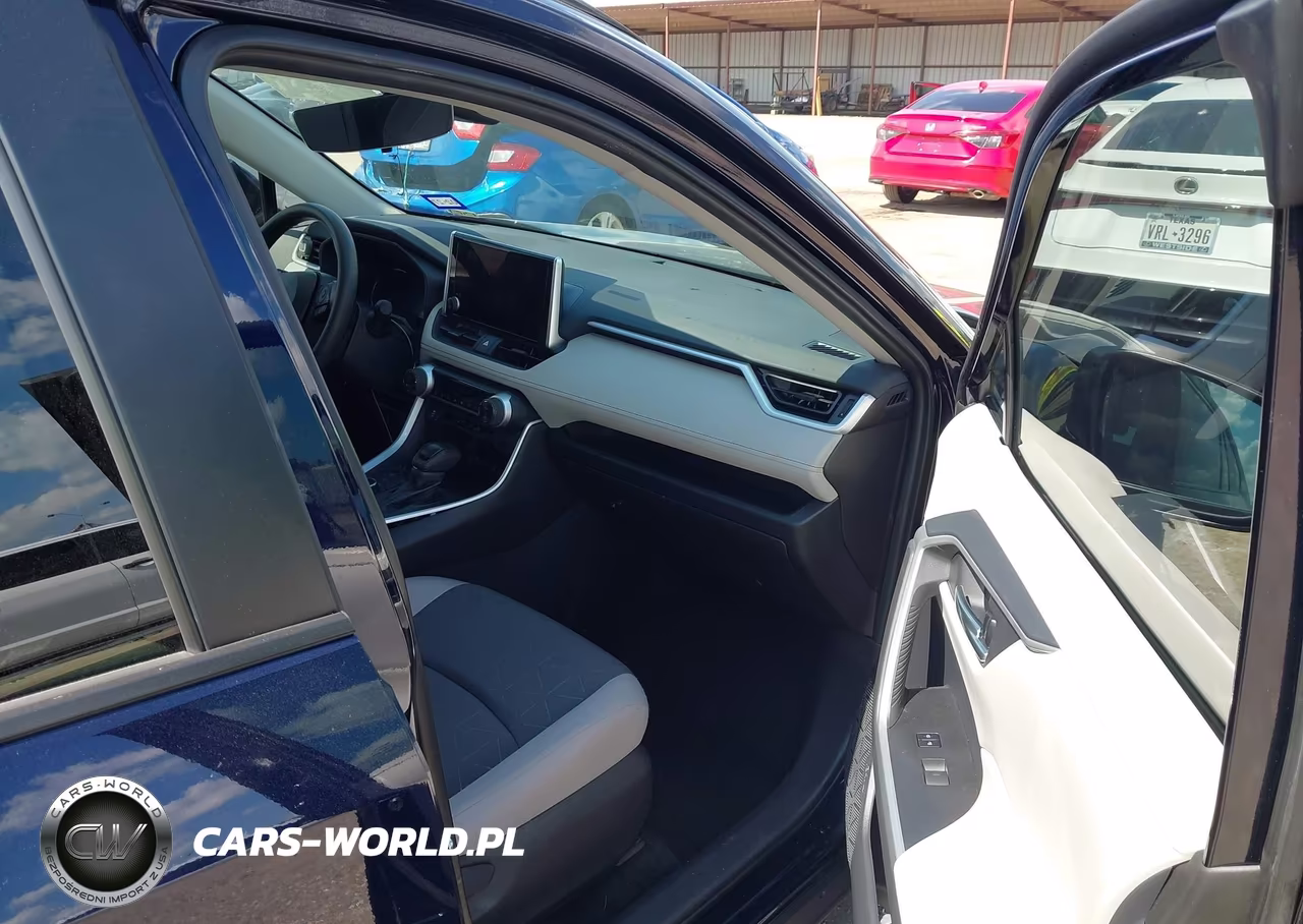 2024 Toyota Rav4 Hybrid Xle VIN:4T3RWRFV4RU129123 - 5
