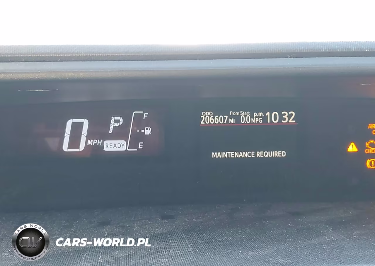 2015 Toyota Prius C Three VIN:JTDKDTB34F1586873 - 15