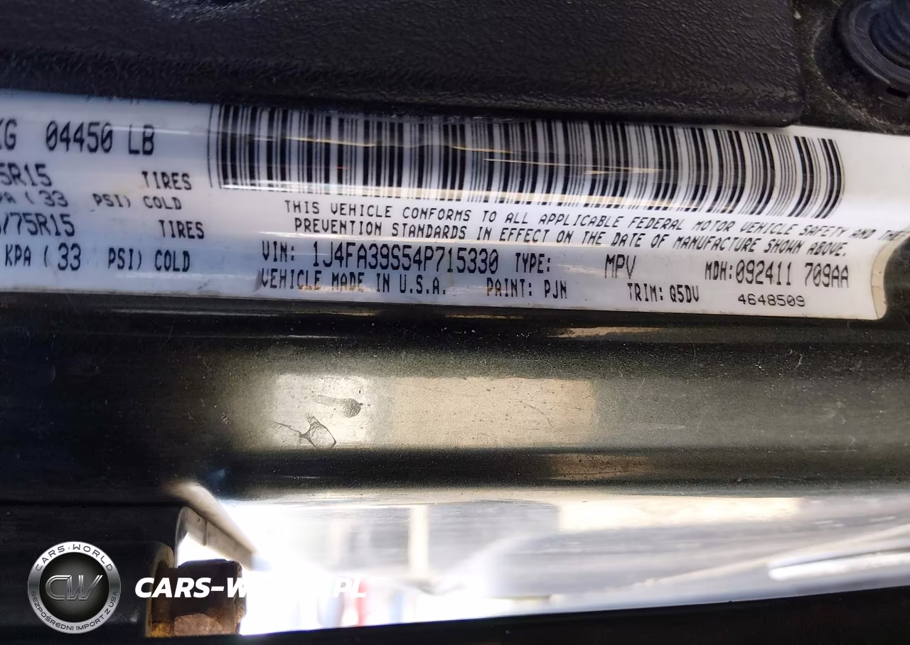2004 Jeep Wrangler X VIN:1J4FA39S54P715330 - 9
