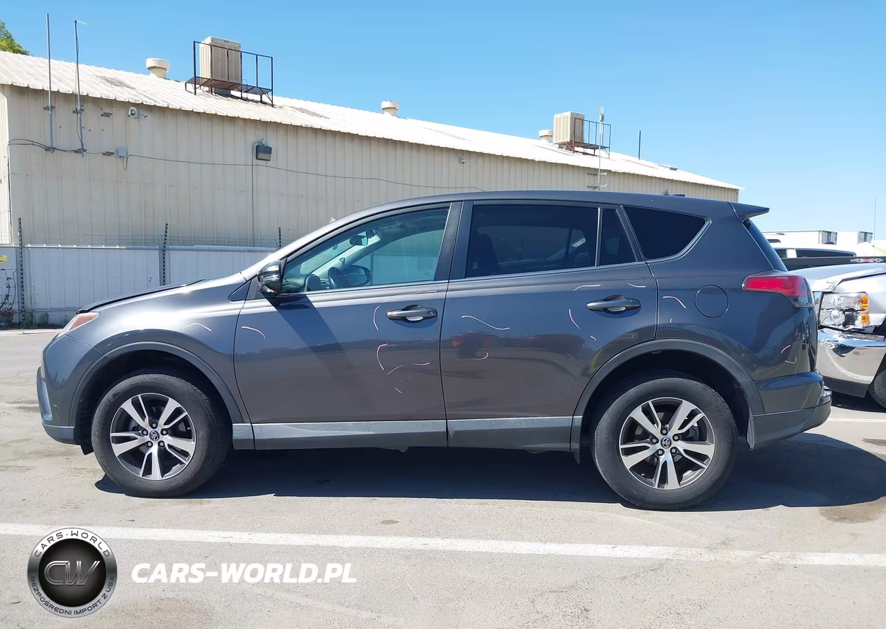2018 Toyota Rav4 Xle VIN:2T3WFREVXJW464721 - 14