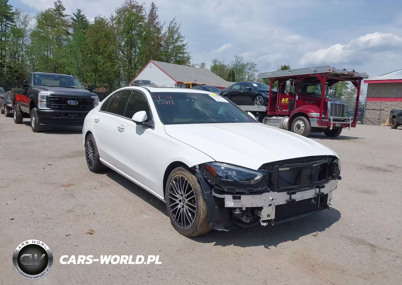 2024 Mercedes-Benz C 300