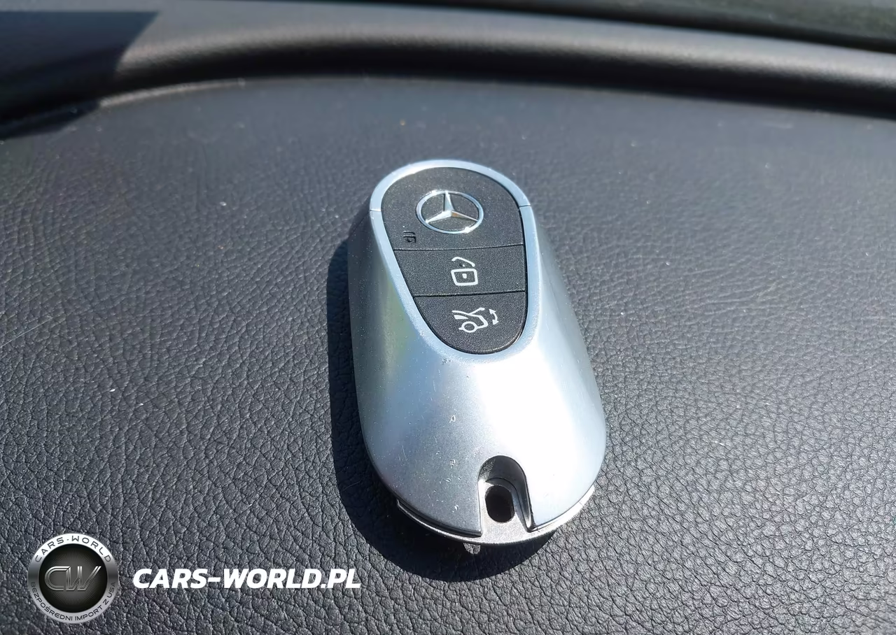 2024 Mercedes-Benz C 300 VIN:W1KAF4HB8RR184411 - 11