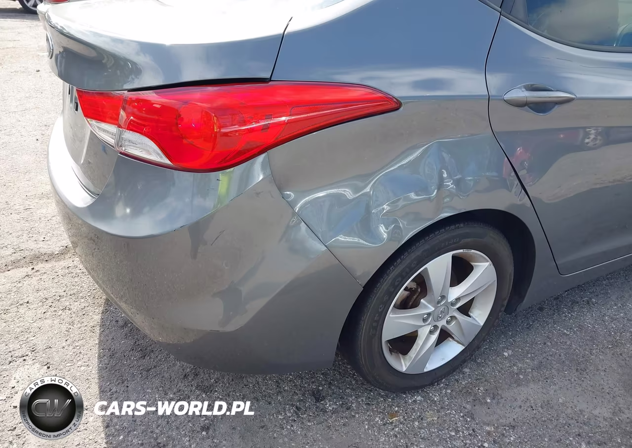 2013 Hyundai Elantra Gls VIN:5NPDH4AE4DH269039 - 12