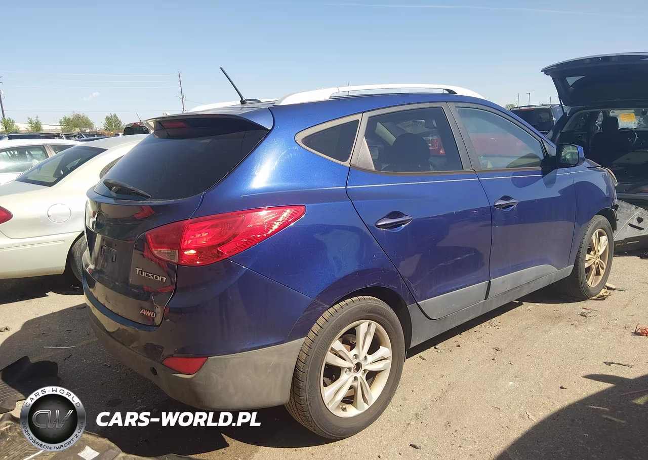 2011 Hyundai Tucson Gls VIN:KM8JUCAC0BU212276 - 4