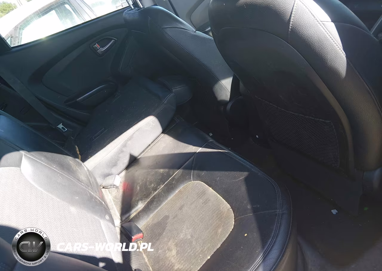 2011 Hyundai Tucson Gls VIN:KM8JUCAC0BU212276 - 8