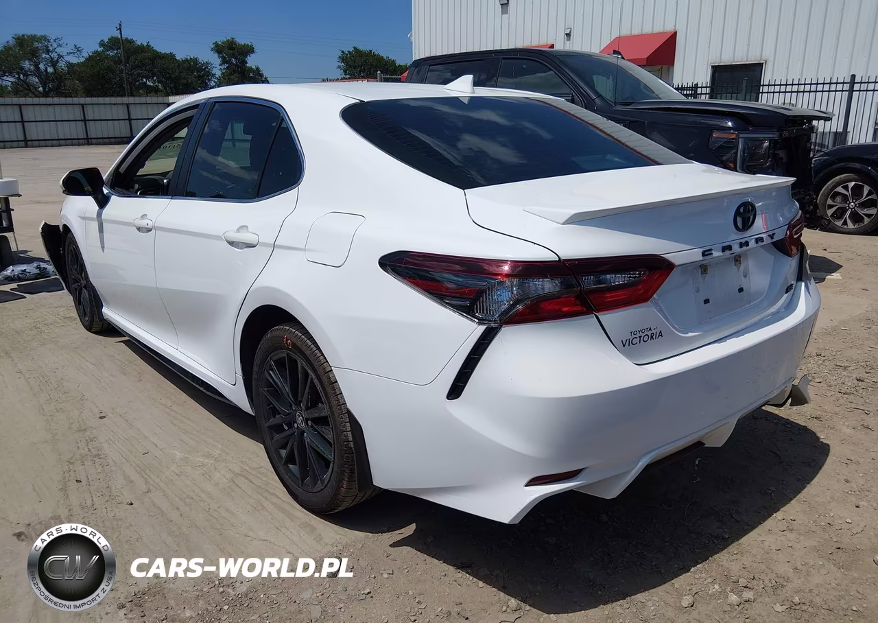 2024 Toyota Camry Se VIN:4T1G11AK7RU189555 - 3
