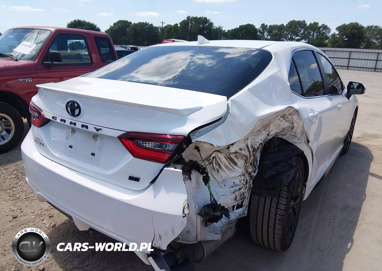 2024 Toyota Camry Se VIN:4T1G11AK7RU189555 - 4