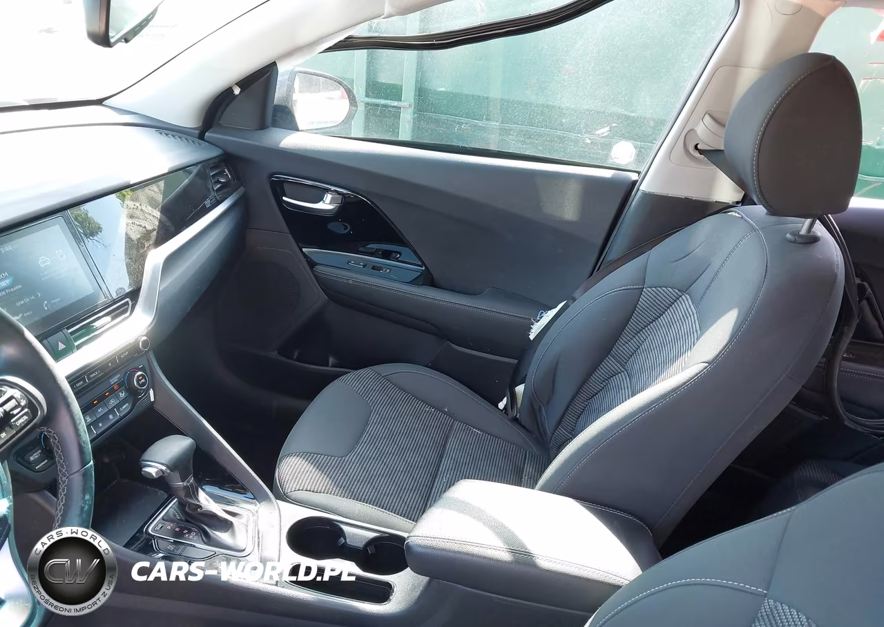 2021 Kia Niro Plug-In Hybrid Lxs VIN:KNDCM3LD7M5463229 - 5