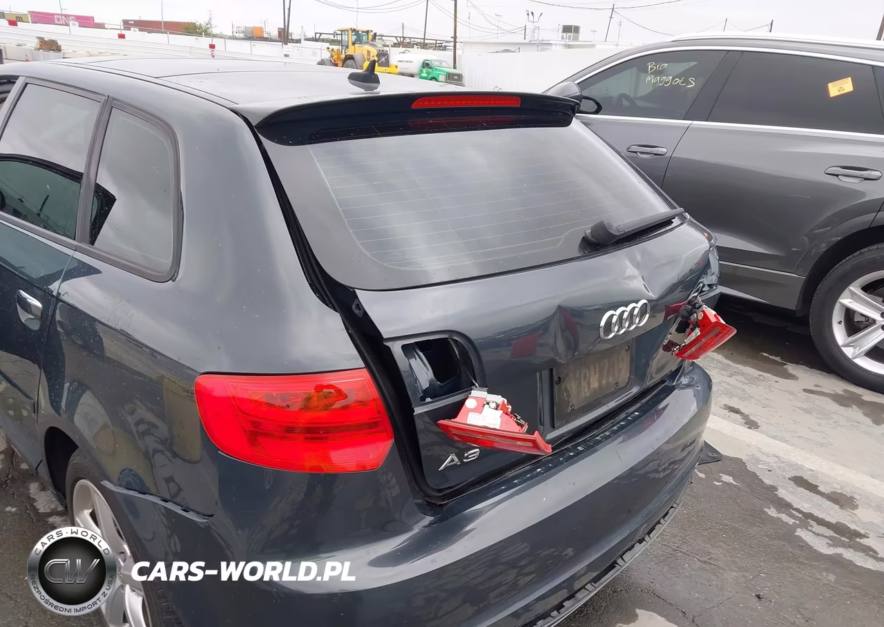 2013 Audi A3 2.0T Premium VIN:WAUKEAFM2DA033153 - 6