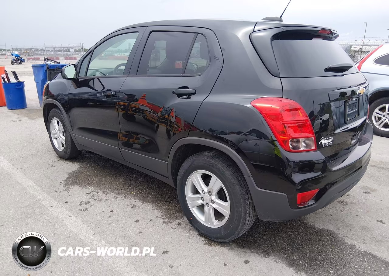 2019 Chevrolet Trax Ls VIN:3GNCJKSB5KL379014 - 3
