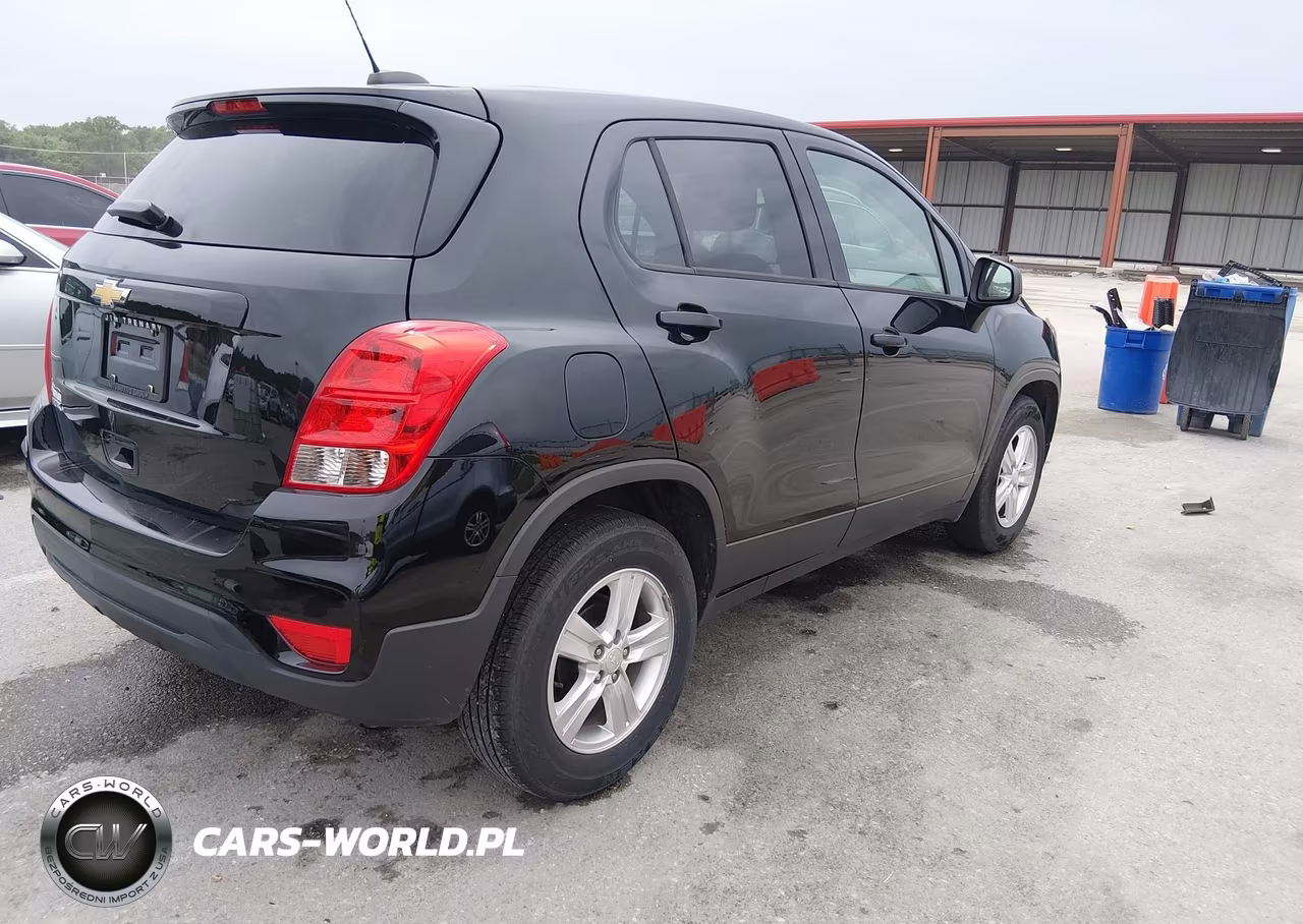 2019 Chevrolet Trax Ls VIN:3GNCJKSB5KL379014 - 4