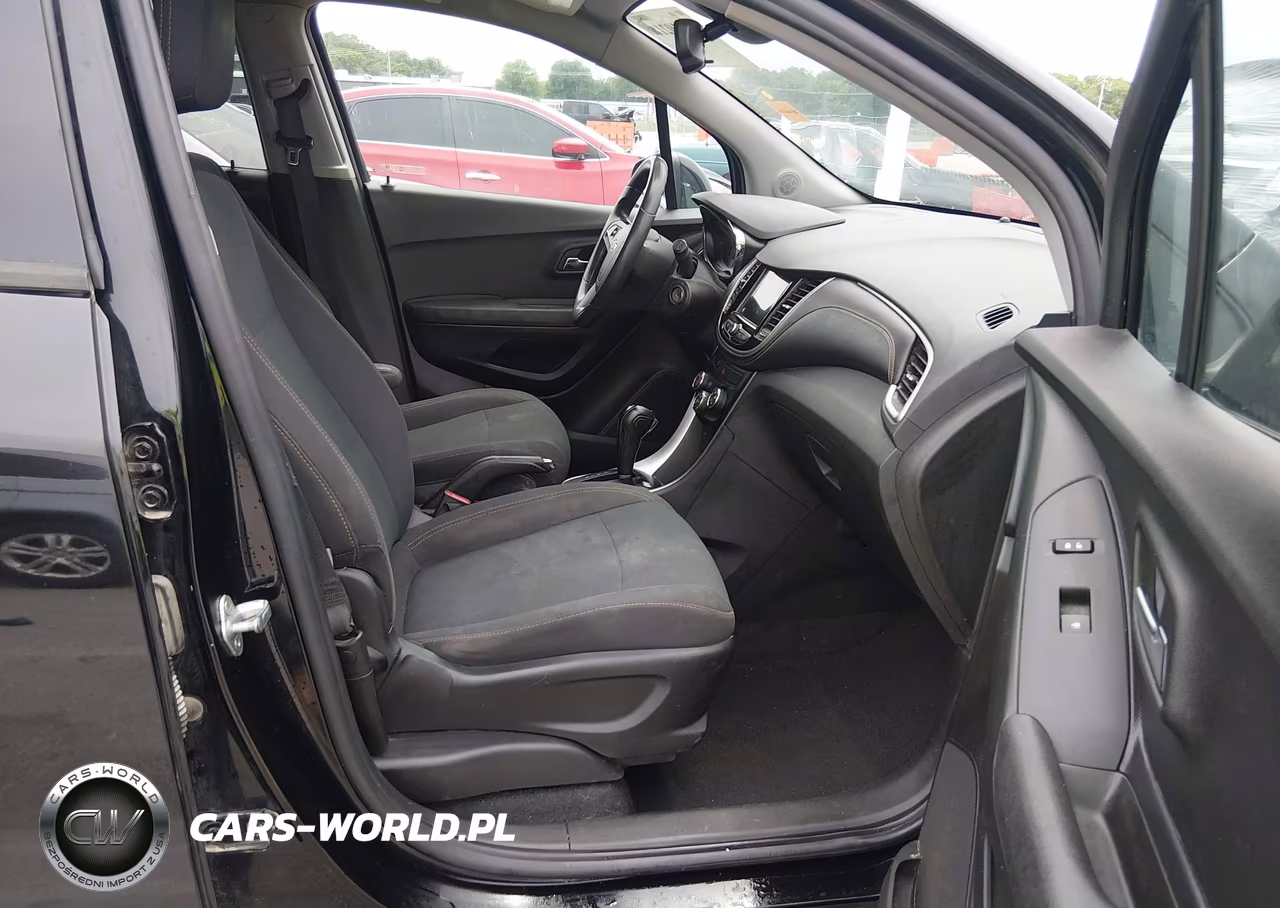 2019 Chevrolet Trax Ls VIN:3GNCJKSB5KL379014 - 5
