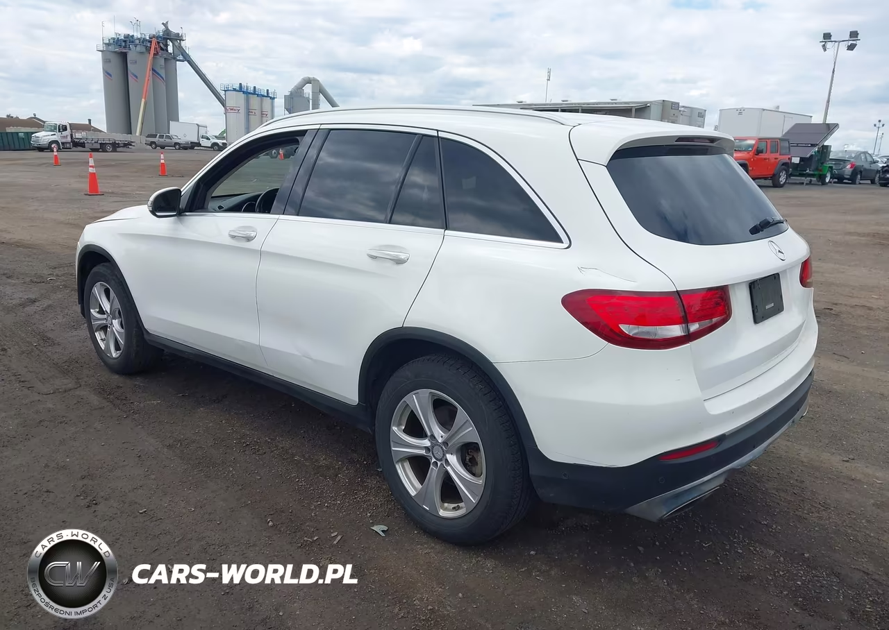 2016 Mercedes-Benz Glc 300 4Matic VIN:WDC0G4KB4GF098758 - 3