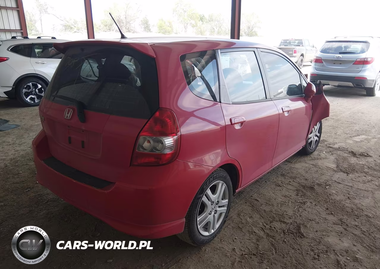 2007 Honda Fit Sport VIN:JHMGD386X7S016409 - 4