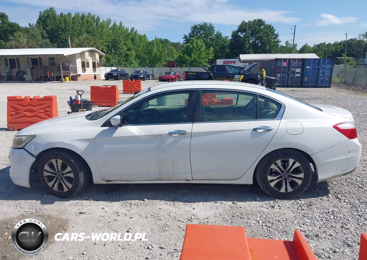 2013 Honda Accord Lx VIN:1HGCR2F39DA126357 - 14