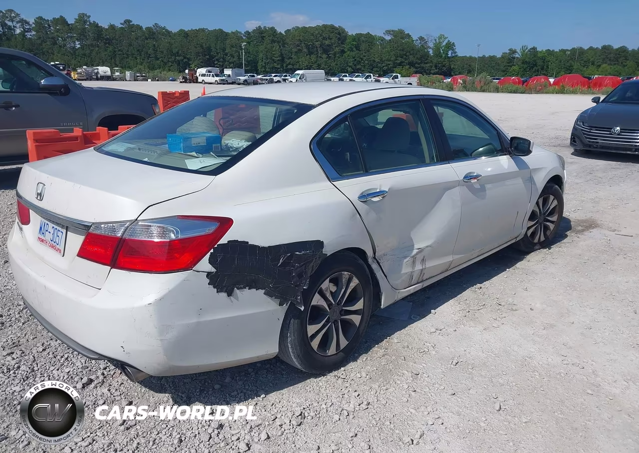 2013 Honda Accord Lx VIN:1HGCR2F39DA126357 - 4