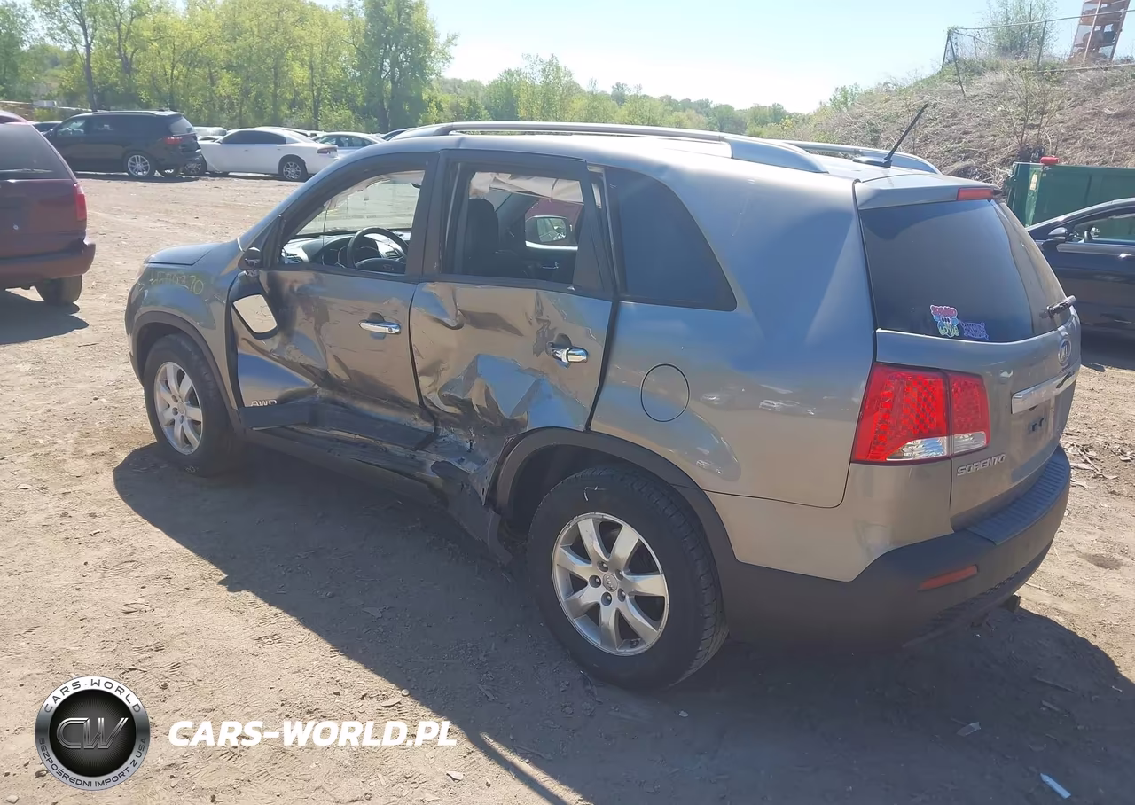 2012 Kia Sorento Lx VIN:5XYKTDA68CG274667 - 3