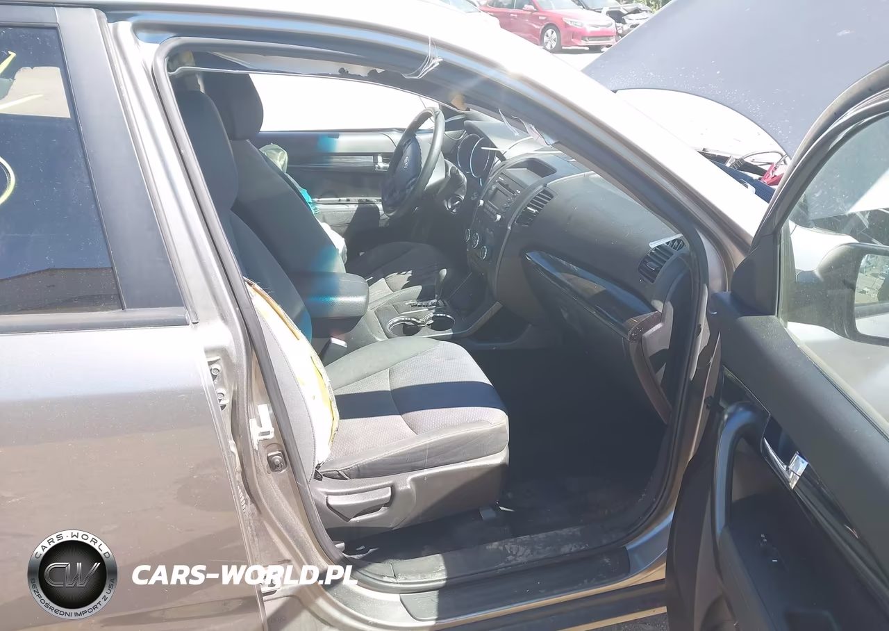 2012 Kia Sorento Lx VIN:5XYKTDA68CG274667 - 5