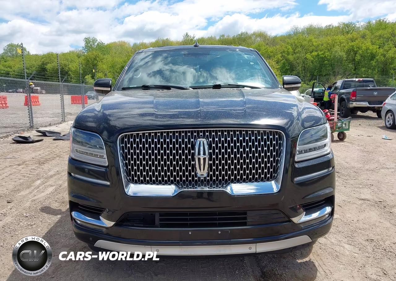 2018 Lincoln Navigator Select VIN:5LMJJ2HT1JEL04723 - 12