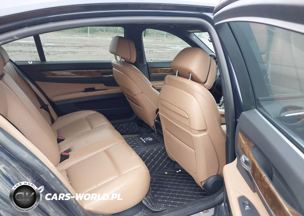 2013 BMW 740Li xDrive VIN:WBAYF4C5XDD281641 - 8
