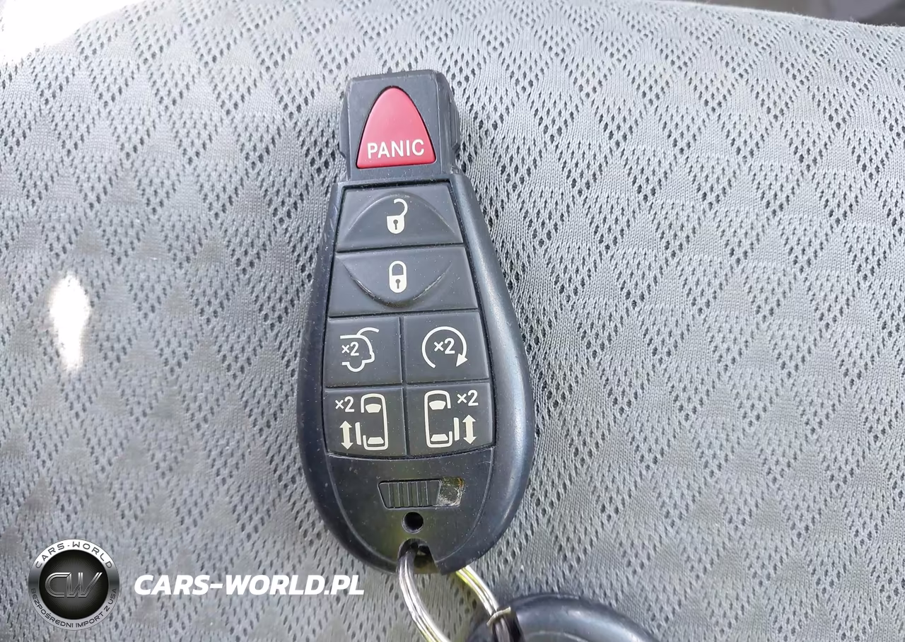 2009 Chrysler Town & Country Touring VIN:2A8HR54159R614806 - 11