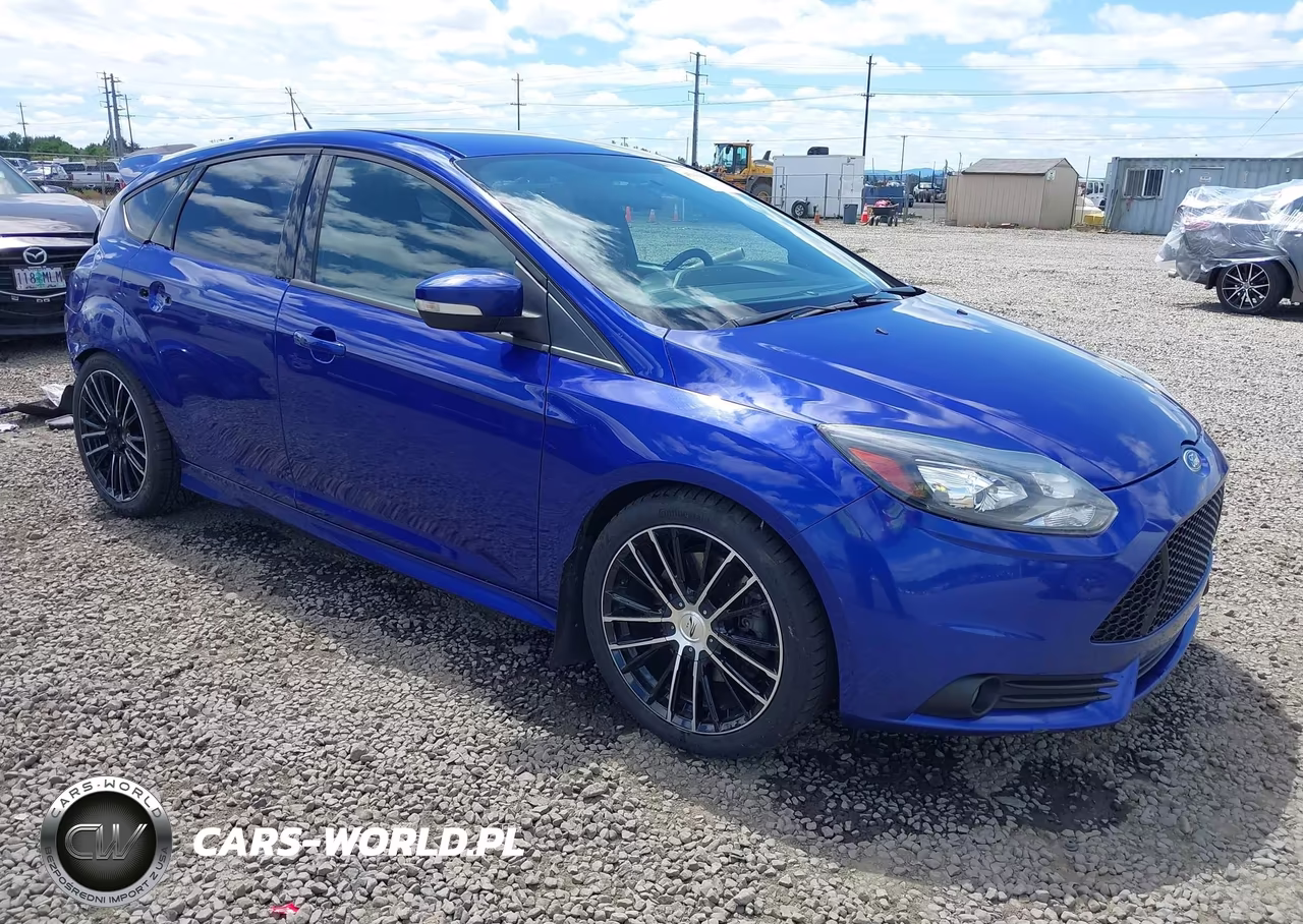 2013 Ford Focus St – zdjęcie 1 z 18