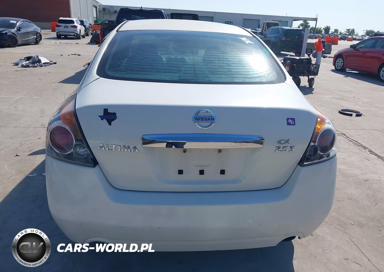 2011 Nissan Altima 2.5 S VIN:1N4AL2AP3BN514374 - 16