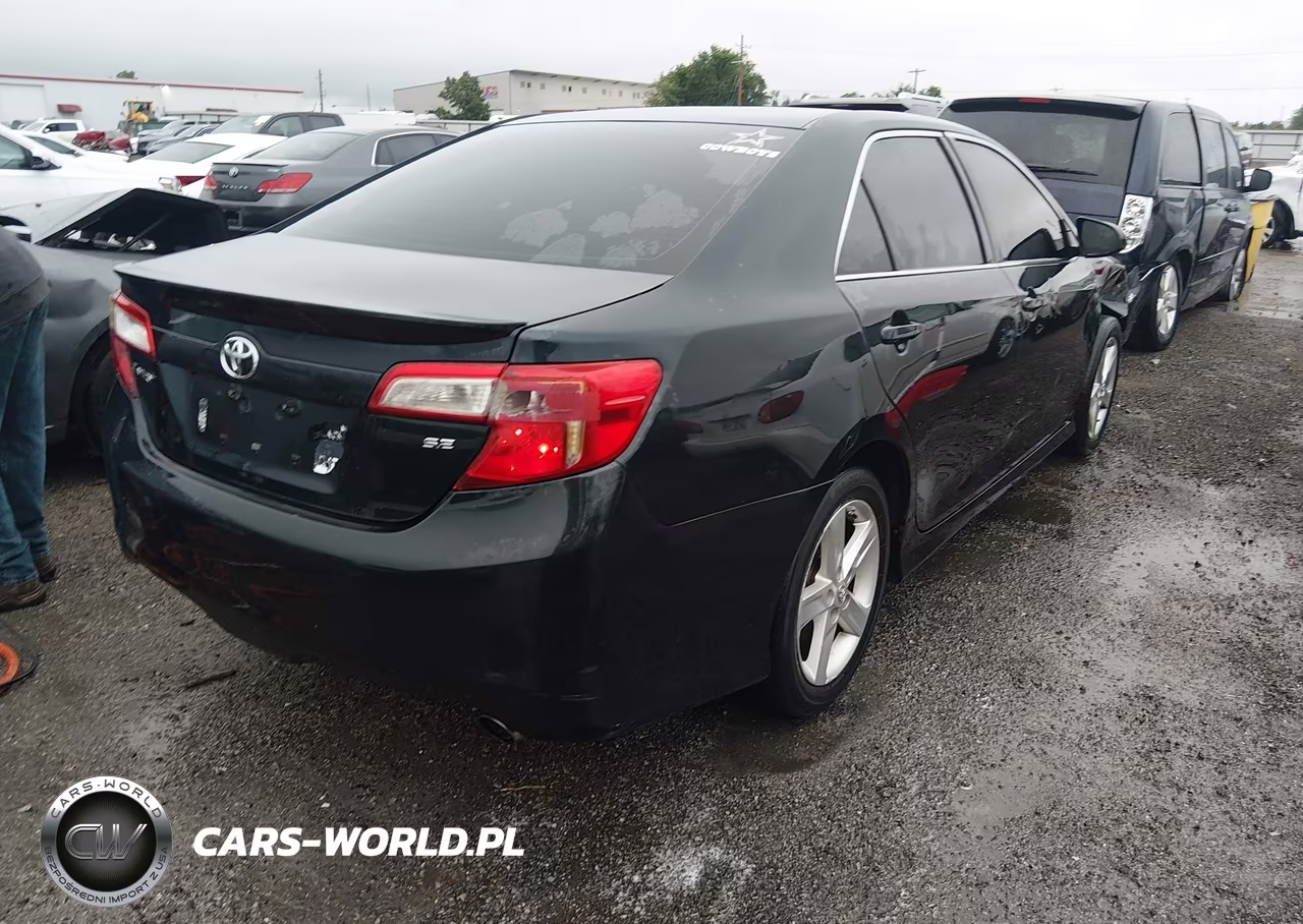 2014 Toyota Camry Se VIN:4T1BF1FK4EU383278 - 4
