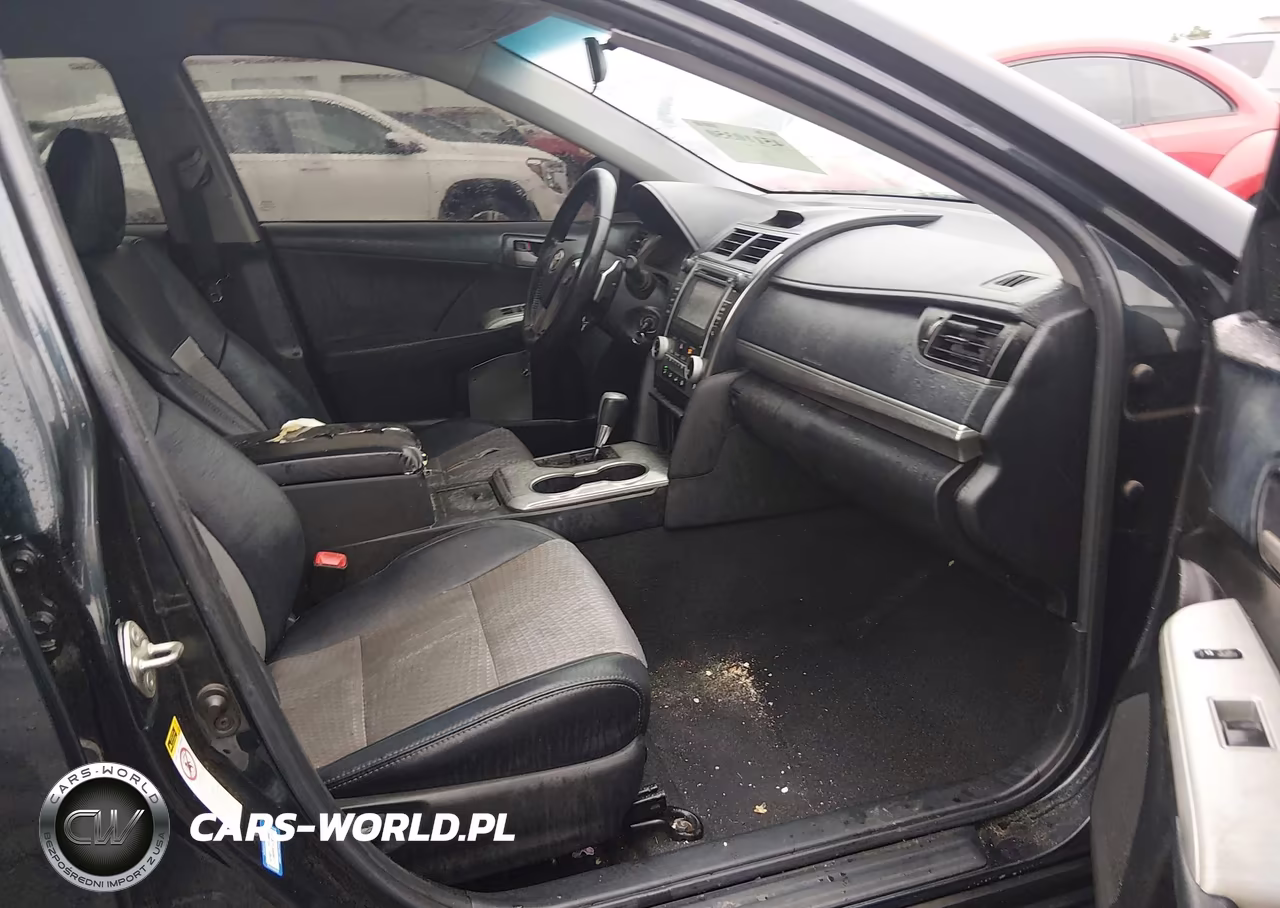 2014 Toyota Camry Se VIN:4T1BF1FK4EU383278 - 5