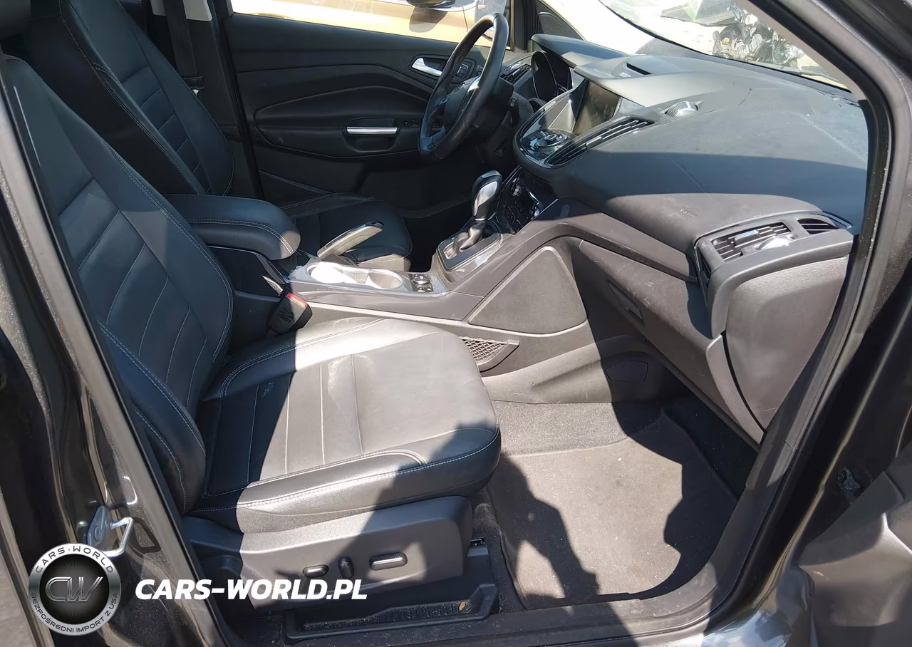 2015 Ford Escape Titanium VIN:1FMCU0JX1FUB10999 - 5