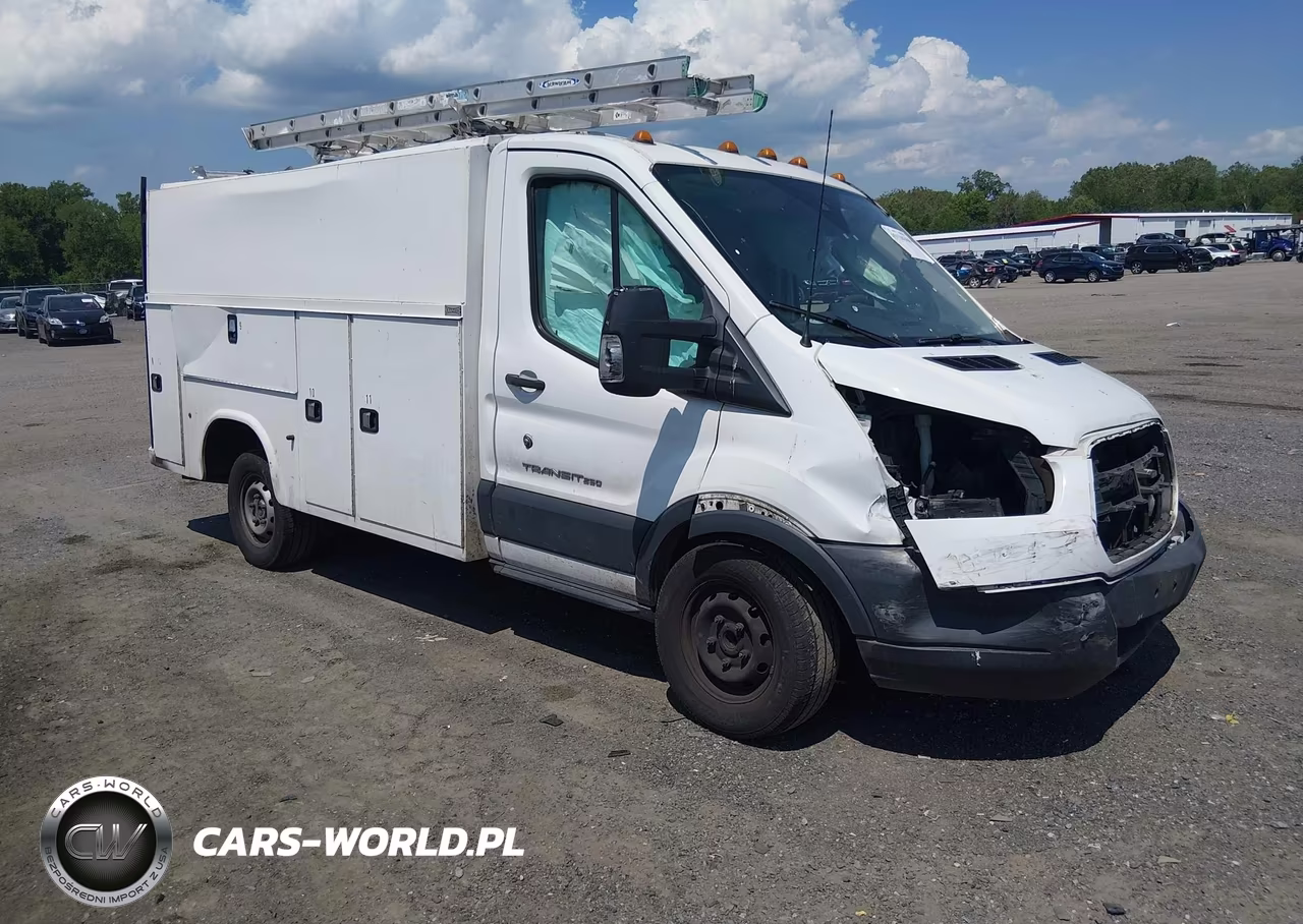 2015 Ford Transit-250 Cutaway